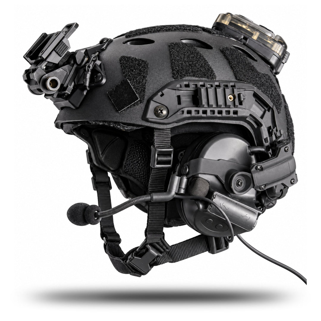 Helm und Zubehör